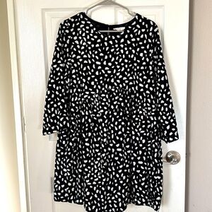 Black and White/Cream Babydoll Dress with Pockets